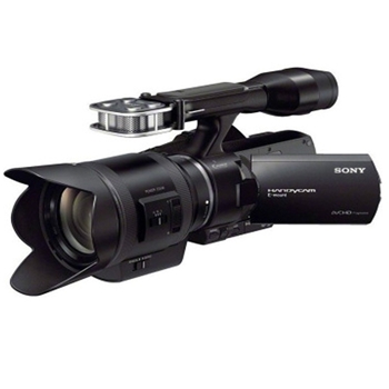 索尼（SONY）NEX-VG30EH 可更换镜头高清数码摄像机 约1670万像素 3.0英寸液晶屏 续航时间约160分钟 自动/手动对焦 11倍光学变焦 无内置存储